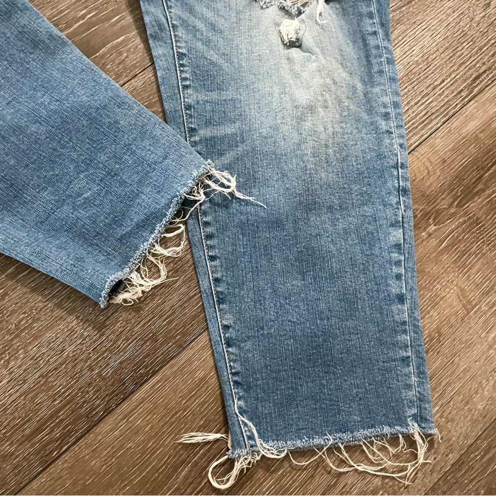 TORRID Crop Boyfriend Vintage Stretch Distressed jeans Size 20 - Picture 5 of 9